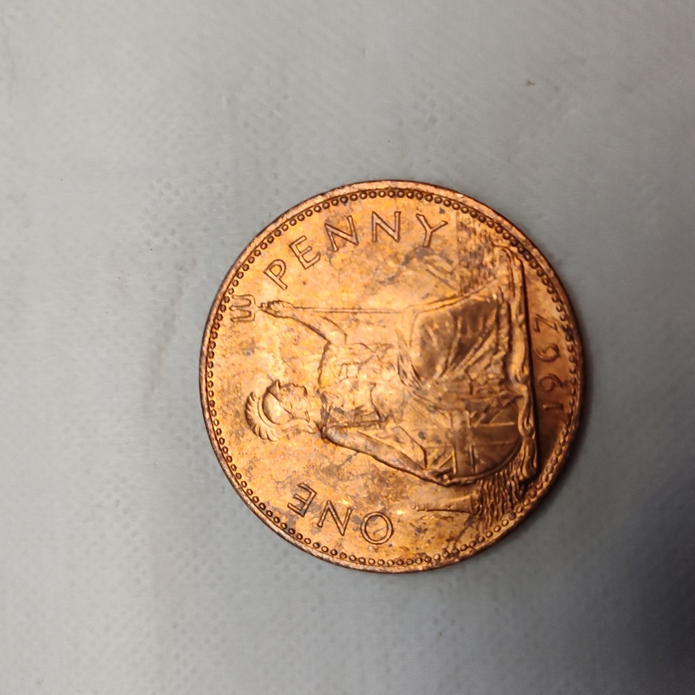 Colorized British Penny - Picture 4 of 4
